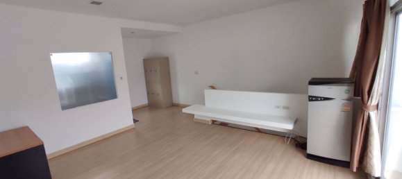 3 bedrooms House in Bang Kapi, Thailand No. 4562 21