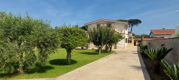 Вилла с 6 спальнями в Неттуно, Италия № 329062 49