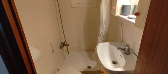 2 bedrooms Apartment in L'Hospitalet de Llobregat, Spain No. 138558 7