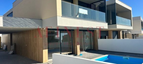 4 Schlafzimmer Villa in Ericeira, Portugal, Nr. 102565 2