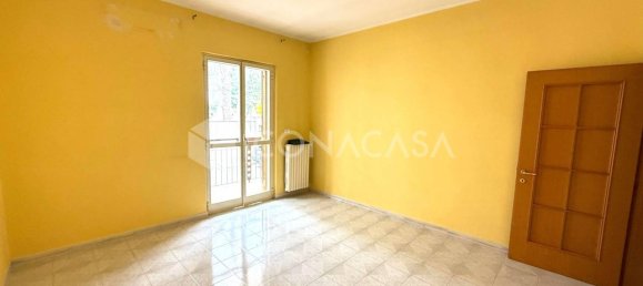 4 rooms House in Bitonto, Italy No. 17890 9