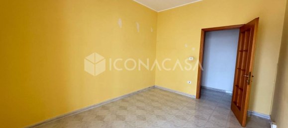 4 rooms House in Bitonto, Italy No. 17890 5