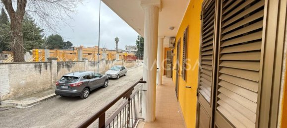 4 rooms House in Bitonto, Italy No. 17890 10