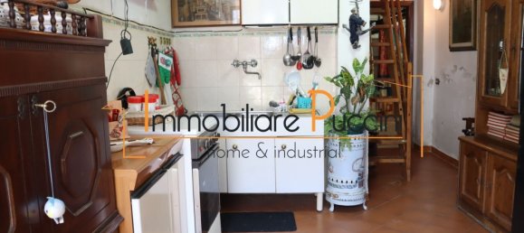 4 bedrooms Apartment in Calenzano, Italy No. 324619 25