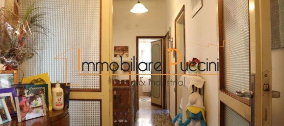 4 bedrooms Apartment in Calenzano, Italy No. 324619 10