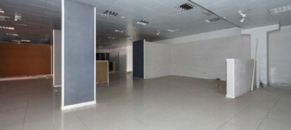 4371m² Warehouse in San Salvatore Telesino, Italy No. 376303 10