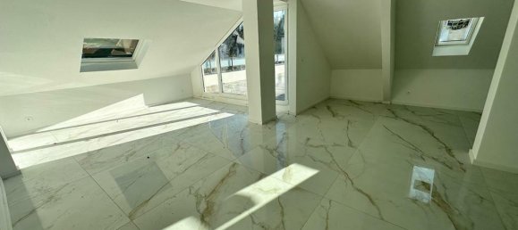 3 Schlafzimmer Penthouse in Mulhouse, France, Nr. 91706 2