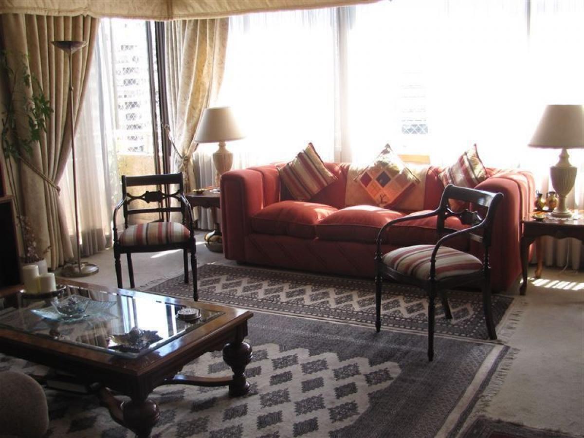 4 bedrooms Apartment in Santiago, Chile No. 4778