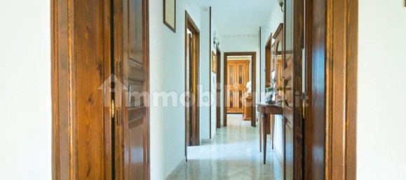 4 bedrooms House in Castro, Italy No. 250997 8