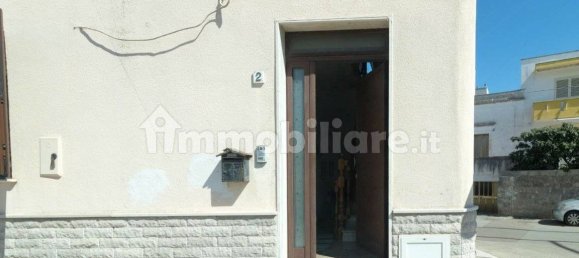 4 bedrooms House in Castro, Italy No. 250997 4