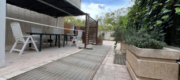 2 rooms Apartment in Trani, Italy No. 161061 3