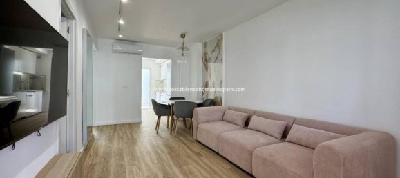 2 chambres Appartement à Torrevieja, Spain No. 280983 6