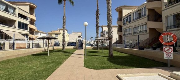 2 chambres Appartement à Torrevieja, Spain No. 280983 16