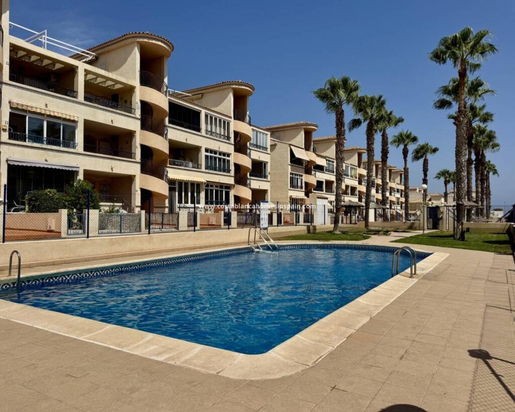 2 chambres Appartement à Torrevieja, Spain No. 280983