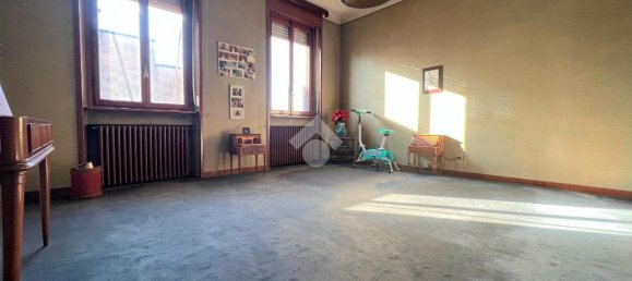 6 rooms Villa in Carugate, Italy No. 89964 13