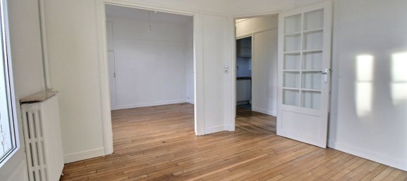 4 bedrooms House in Colombes, France No. 161713 18