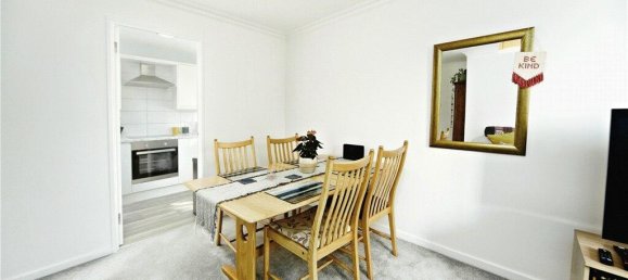 Apartamento T2 em Croydon, United Kingdom N.º 8001 2