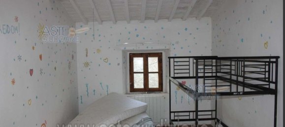 6 rooms Apartment in Pomarance, Italy No. 199526 6