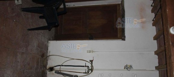 6 rooms Apartment in Pomarance, Italy No. 199526 9