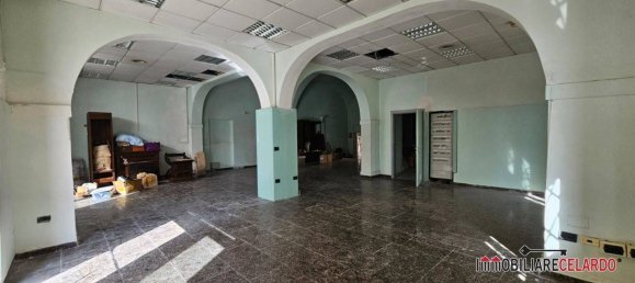 3 rooms Commercial property in Colle di Val d'Elsa, Italy No. 45891 10