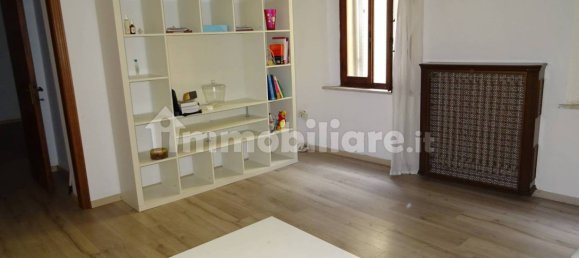 2 bedrooms Apartment in Fabriano, Italy No. 159364 4