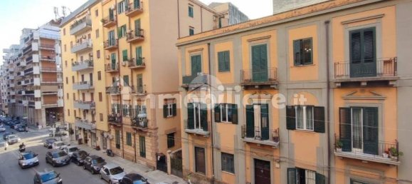 5 غرف نوم شقة في Palermo, Italy رقم 347161 24