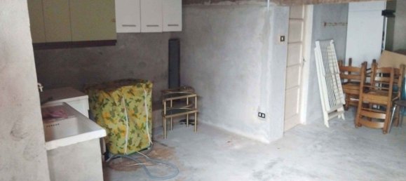 3 rooms House in Castelnovo ne' Monti, Italy No. 134308 3