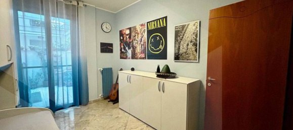 3 rooms Apartment in Bitritto, Italy No. 32769 17