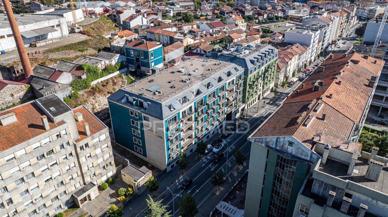 2 chambres Duplex à Porto, Portugal No. 247526