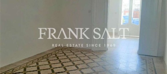 Oficina en Paola, Malta 60 m² No. 12665 2