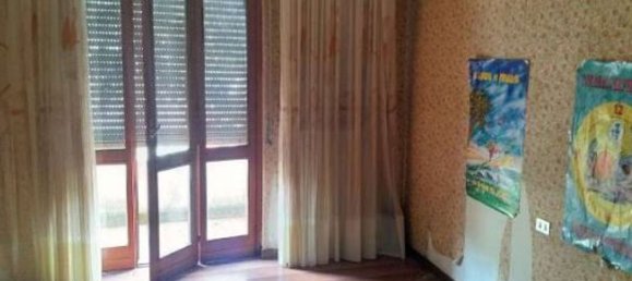 6 rooms Villa in Besnate, Italy No. 187554 6