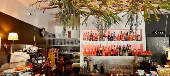 1 room Commercial property in Brescia, Italy No. 2668 12