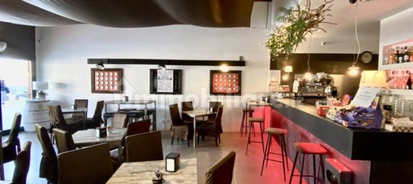 1 room Commercial property in Brescia, Italy No. 2668 5