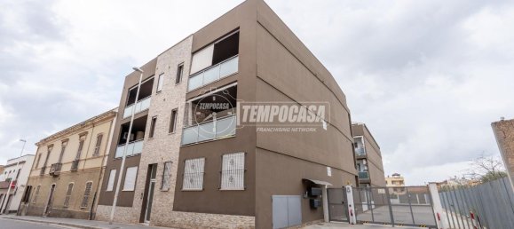 3-salle Appartement à Cagliari, Italy No. 34755 22