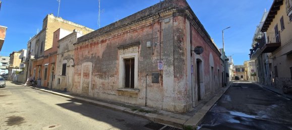 4 rooms House in Adelfia, Italy No. 78488 25