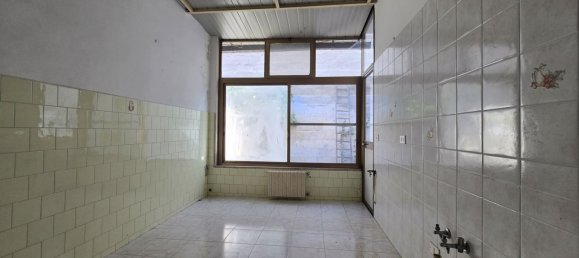 4 rooms House in Adelfia, Italy No. 78488 8