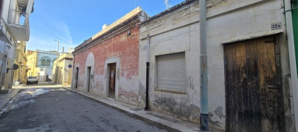 4 rooms House in Adelfia, Italy No. 78488 17