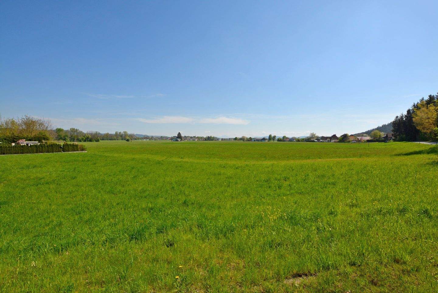  Land in Mattighofen, Austria No. 48548