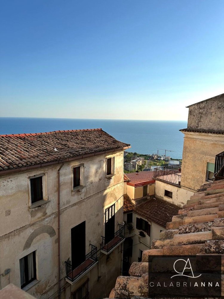 4 bedrooms House in Belvedere Marittimo, Italy No. 393843