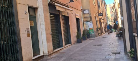 3 rooms Apartment in Cogoleto, Italy No. 77916 11