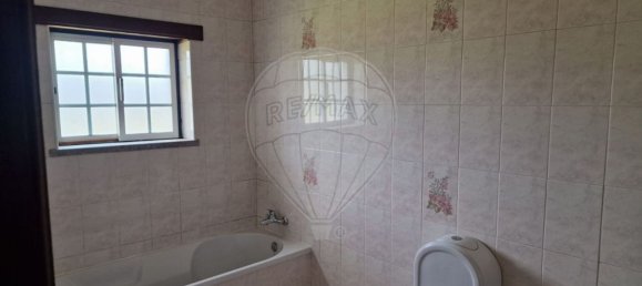 3 bedrooms House in Miranda do Corvo, Portugal No. 160710 4