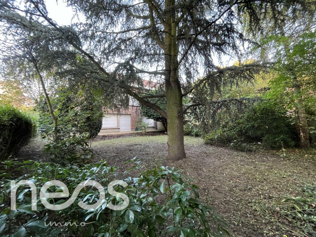 4 bedrooms House in Lille, France No. 251064