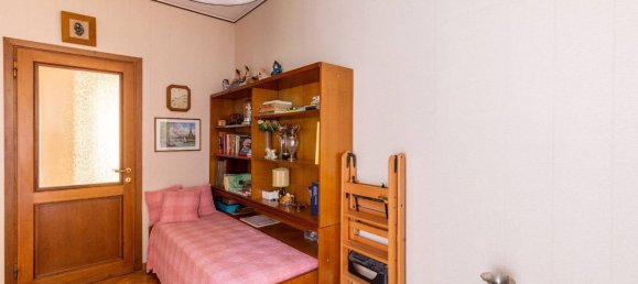 4غرفة شقة في Varese, Italy رقم 111850 19