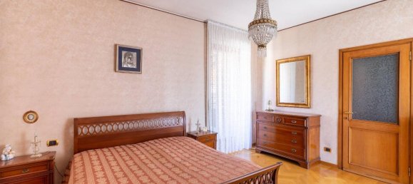 4غرفة شقة في Varese, Italy رقم 111850 15