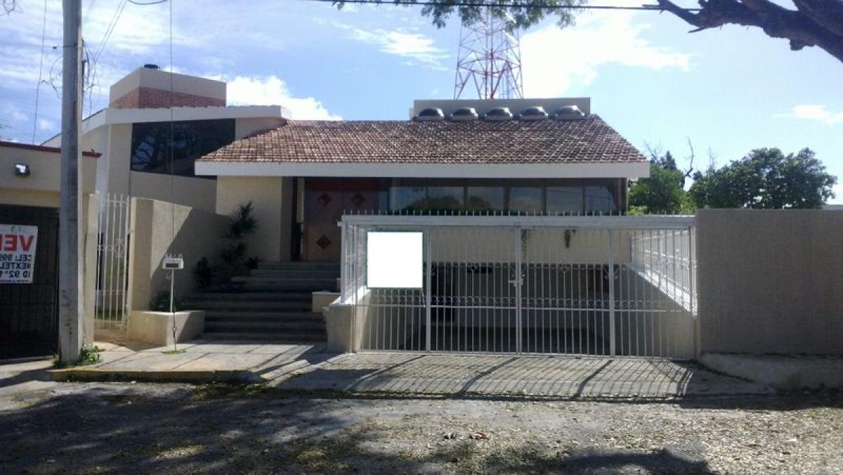4 bedrooms House in Yucatan, Mexico No. 186354