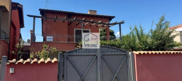 3 Schlafzimmer Haus in Anzio, Italy, Nr. 281102 8