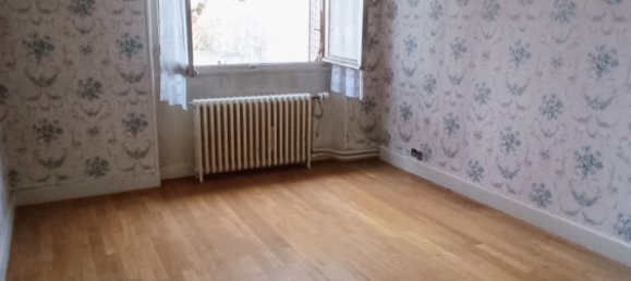 Casa de 3 dormitorios en Chateauroux, France No. 217798 10