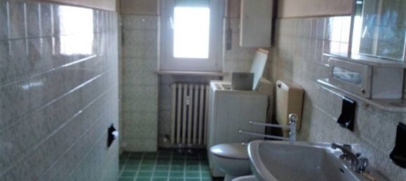 Квартира с 2 спальнями в Кунео, Италия № 154628 11