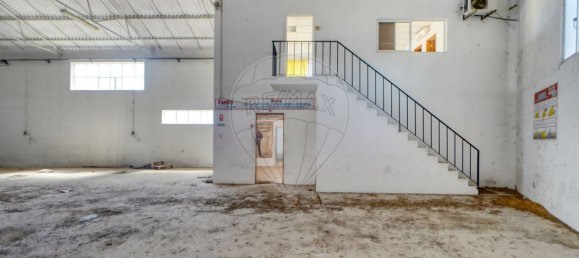 Armazém em Montijo, Portugal 1100 m² N.º 71085 30