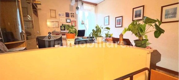 4 bedrooms Apartment in Rogno, Italy No. 110943 16